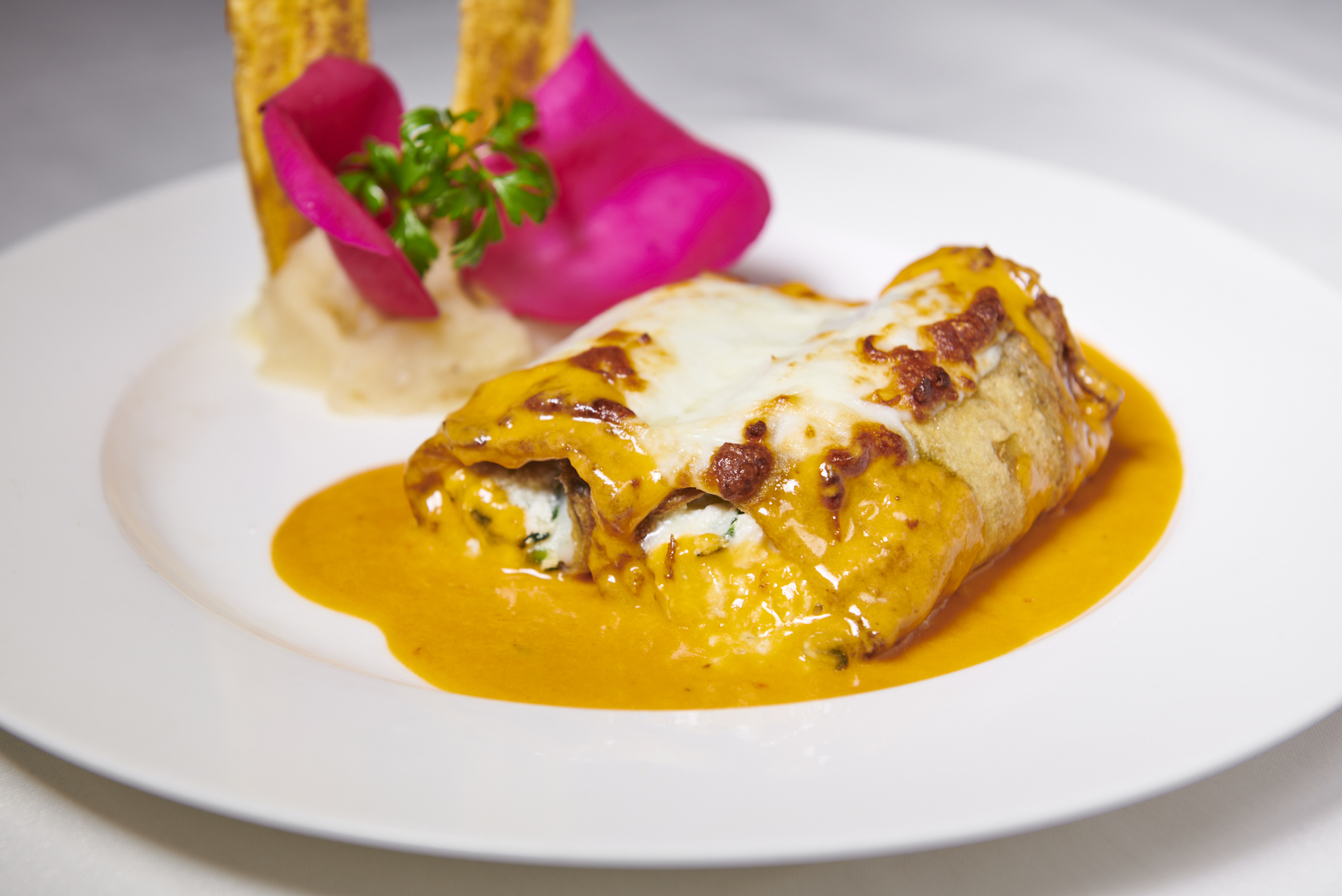 Order Eggplant Rollatini food online from Magno Grill store, New Rochelle on bringmethat.com
