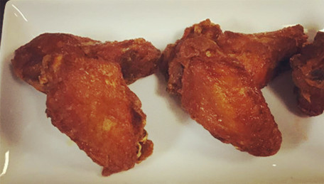 Order 13. Fried Chicken Wing-炸鸡翅 food online from Dragon Town store, Bellevue on bringmethat.com