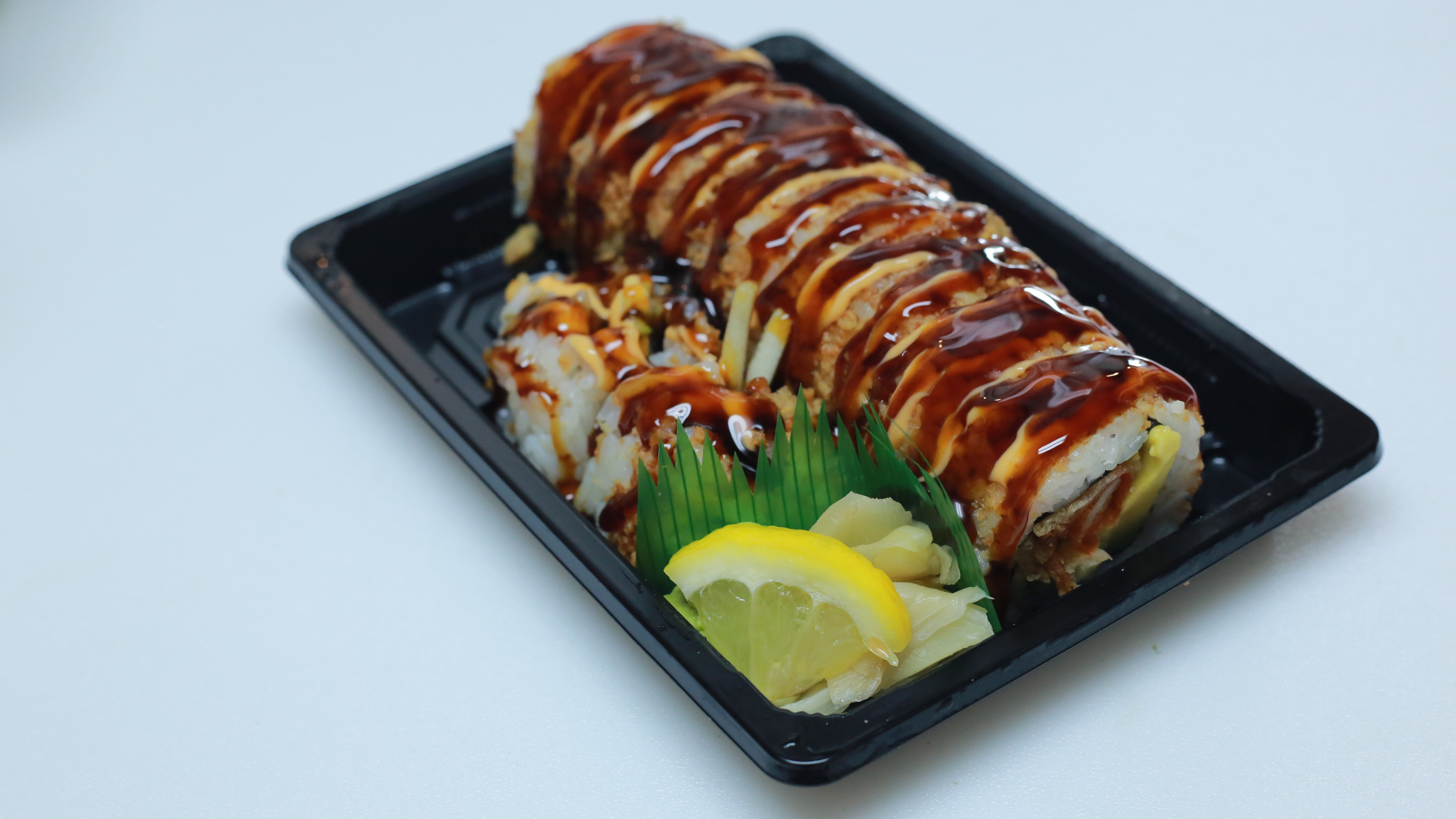 Order Spider Roll food online from Van Sushi Cafe store, Vernon Hills on bringmethat.com