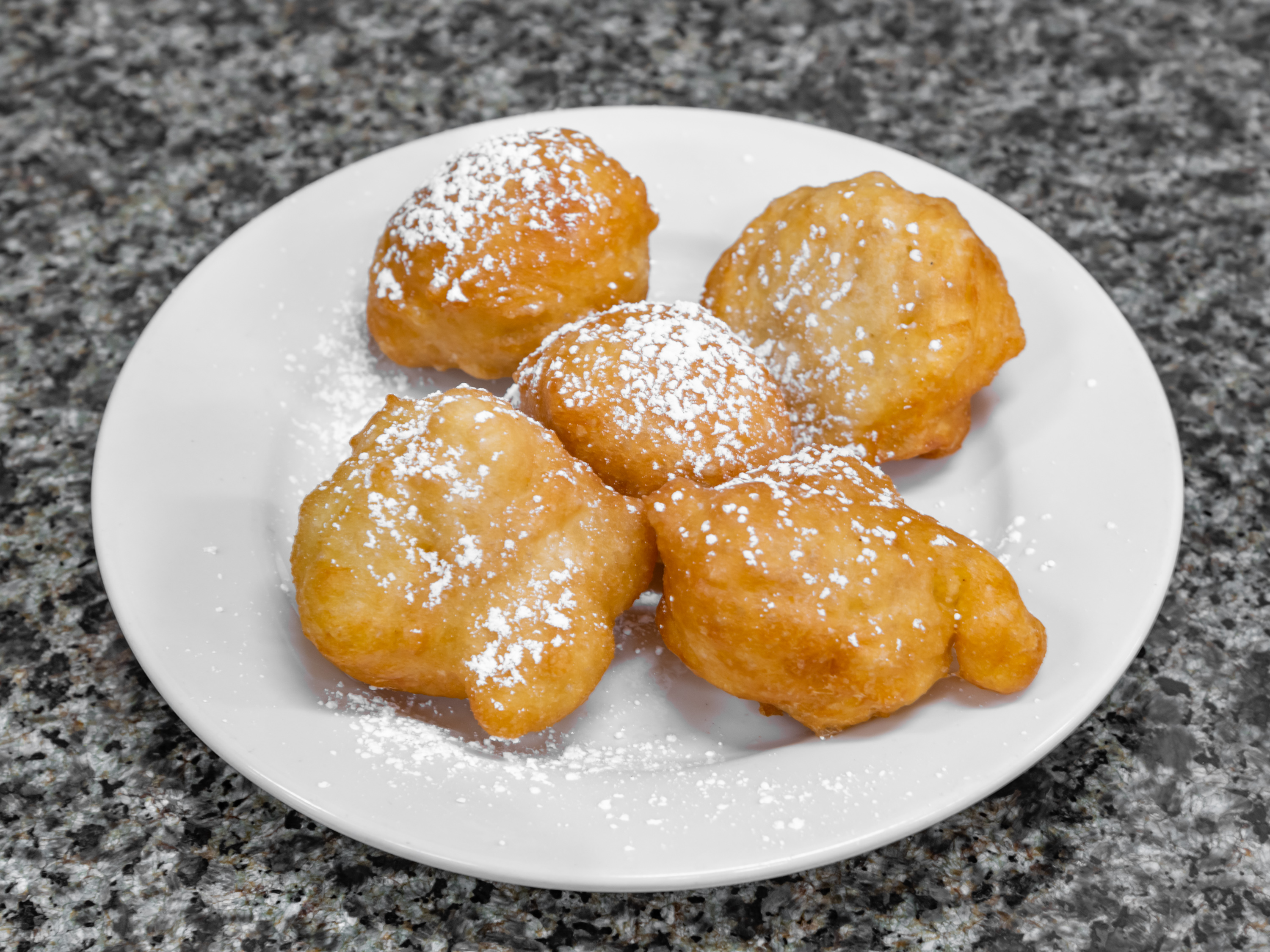 Order Zeppoles food online from Il Bel Paese Pizzeria & Trattoria store, Brooklyn on bringmethat.com