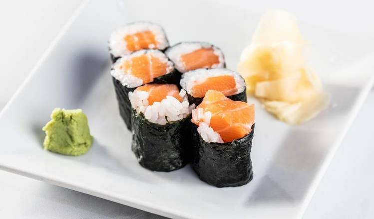 Order Salmon Roll food online from Zato Thai Cuisine & Sushi Bar store, Dallas on bringmethat.com