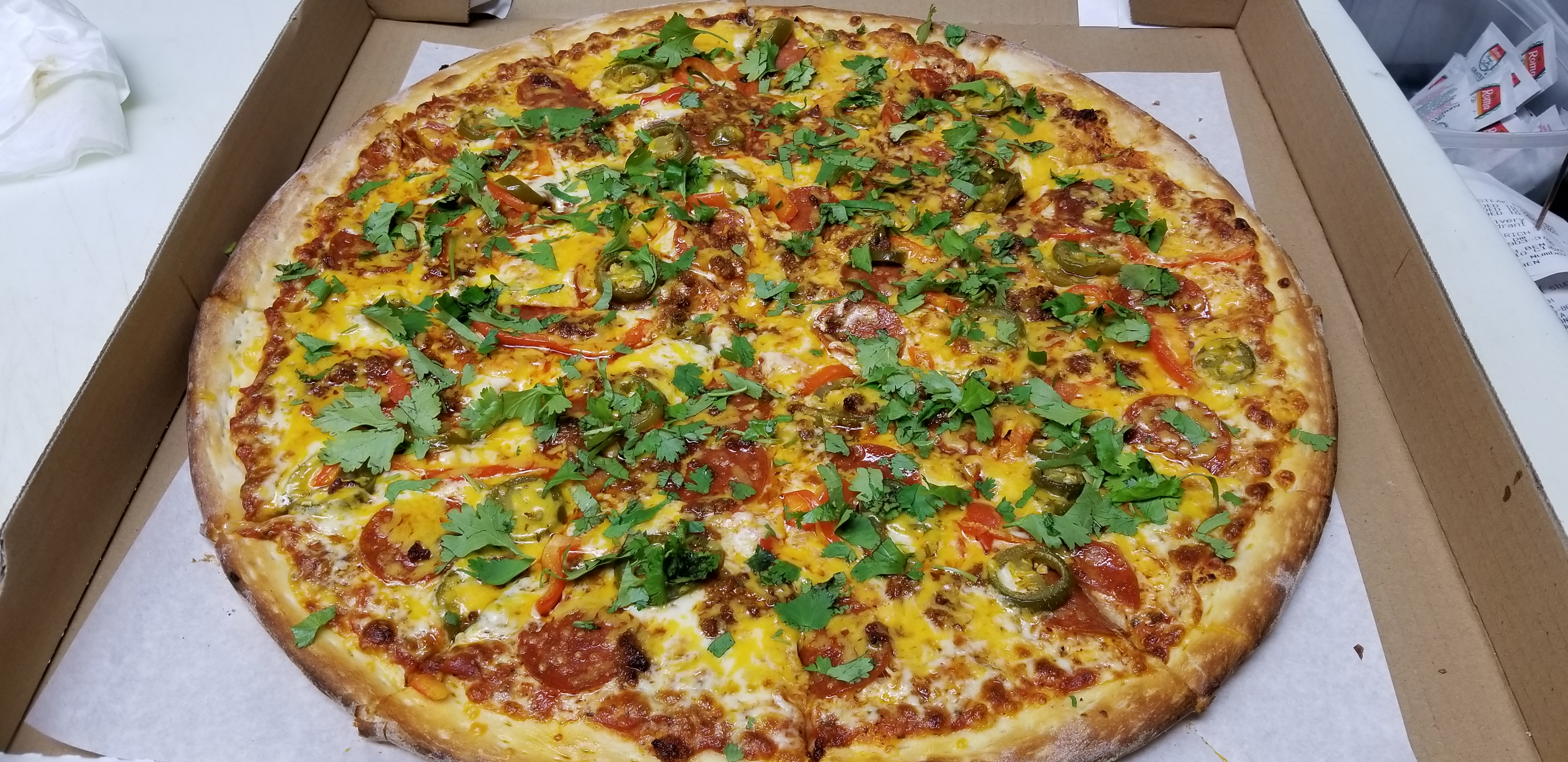 Order 10” Mexican Pizza food online from Ove Pizzeria store, Studio City on bringmethat.com