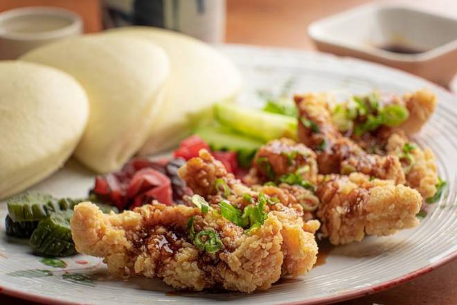 Order Kamikaze Chicken food online from Ginza Japanese Restaurant store, Houston on bringmethat.com