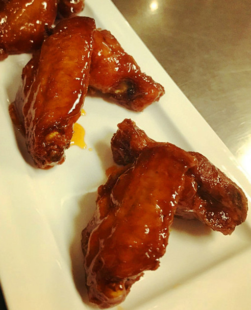 Order 13. Buffalo Chicken Wing-辣鸡翅 food online from Dragon Town store, Bellevue on bringmethat.com