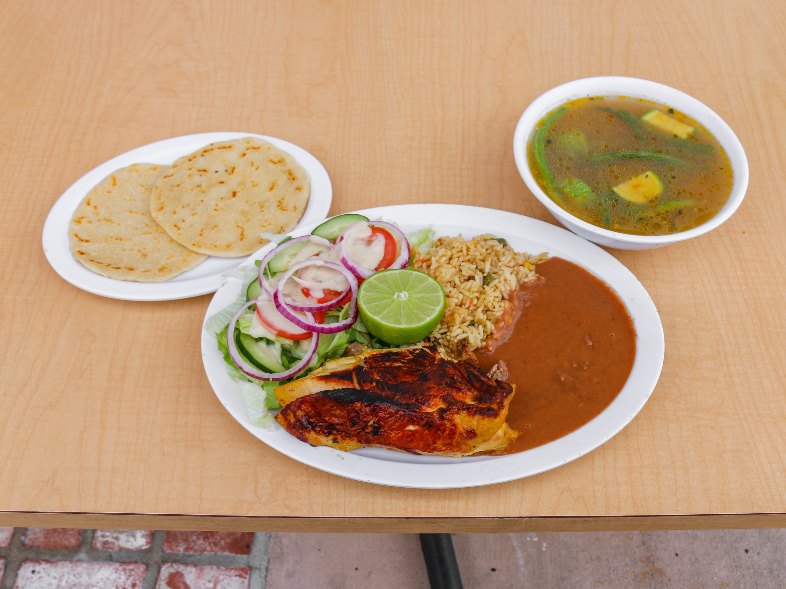 Order Indian Chicken Soup food online from Pupuseria Y Restaurante La Llama store, Port Hueneme on bringmethat.com