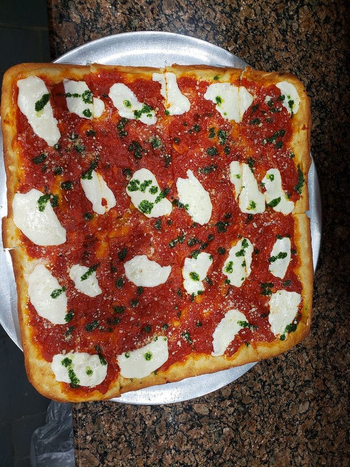 Order 18. La Margarita Sicilian Pizza - 16" food online from Spatolas Pizza store, New Hope on bringmethat.com