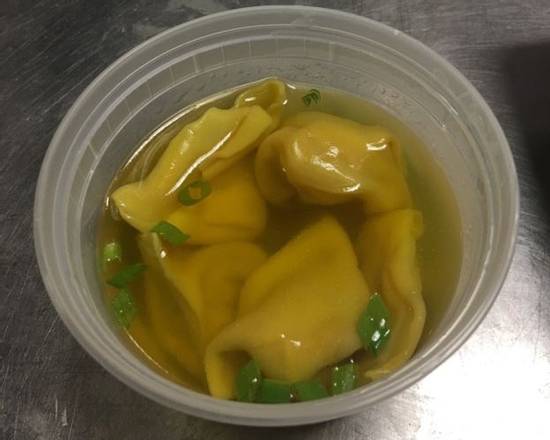 Order 11.Wonton Soup food online from Panda Garden store, Cookeville on bringmethat.com