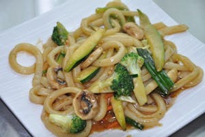 Order Vegetable Udon food online from Sake House store, Beaver Dam on bringmethat.com