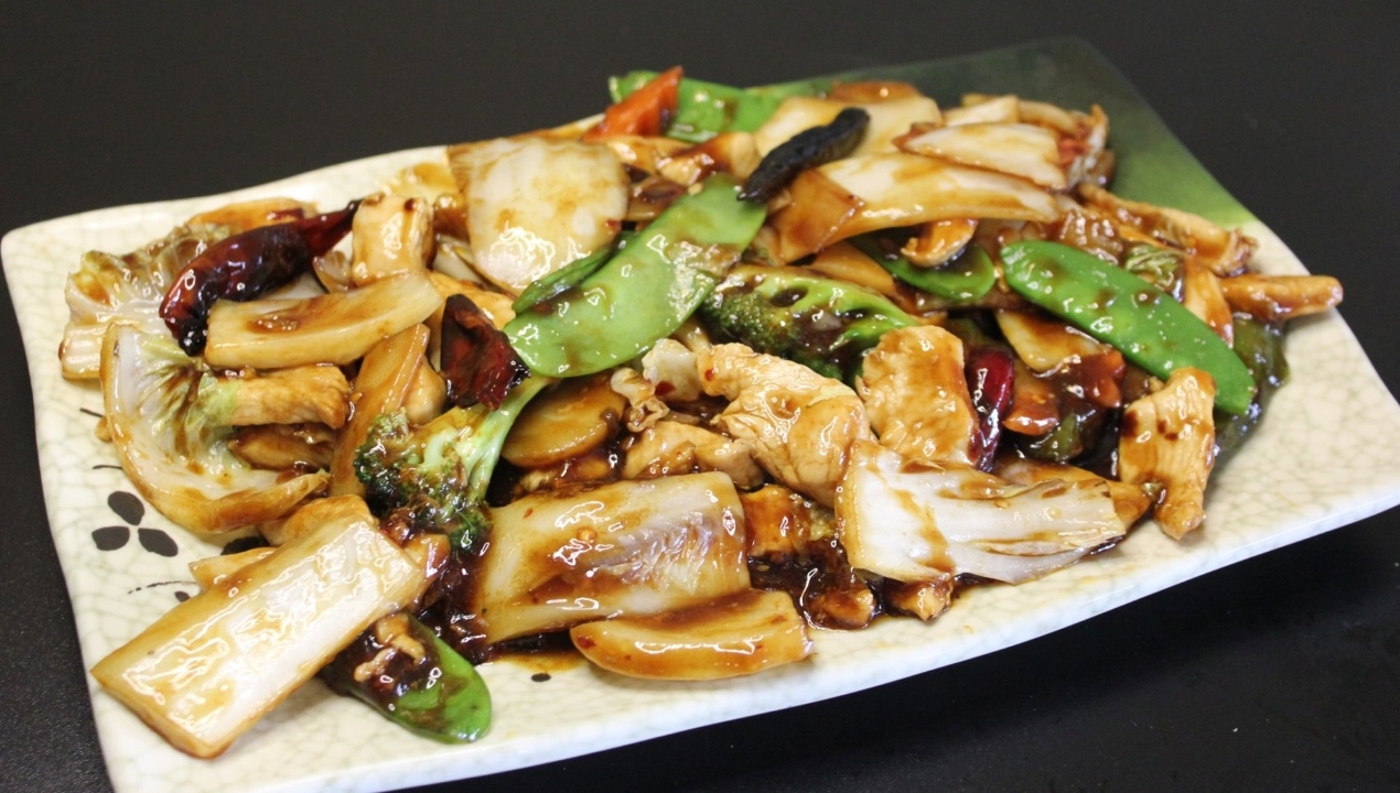 Order Szechuan Chicken 四川鸡 food online from New Peking store, Crystal Lake on bringmethat.com