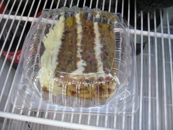 Order Carrot Cake food online from Papas Pizza store, San Diego on bringmethat.com