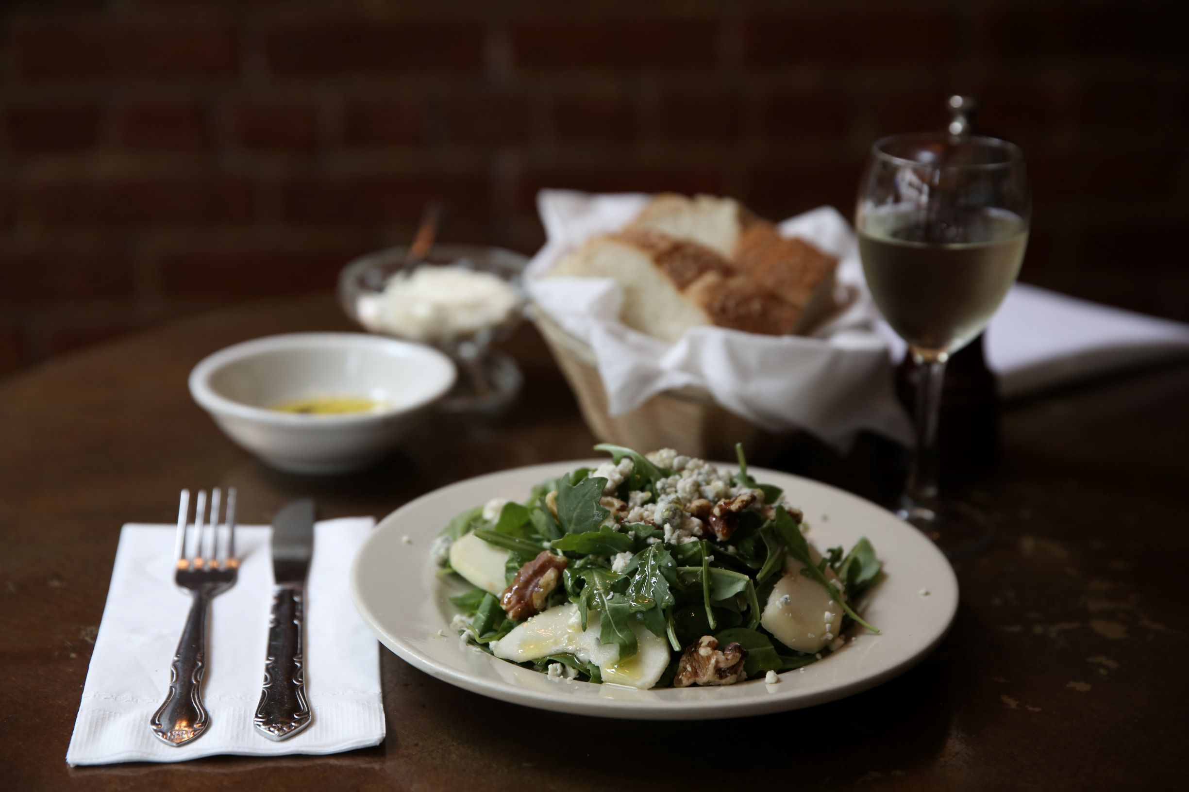 Order Wild Baby Arugula and Pear Salad food online from Don giovanni ristorante catering store, New York on bringmethat.com