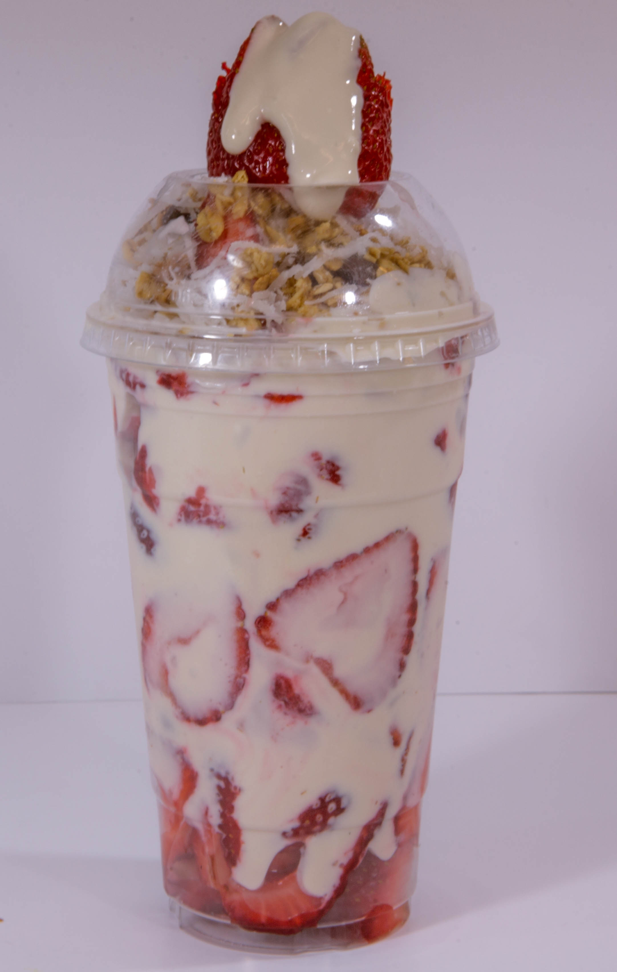 Order Strawberries and Cream  food online from Bionicos Plus store, Downey on bringmethat.com