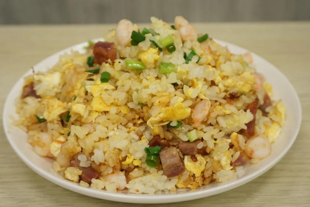 Order 31. Young Chow Fried Rice food online from AA Chinese Restaurant - Bronx store, Bronx on bringmethat.com