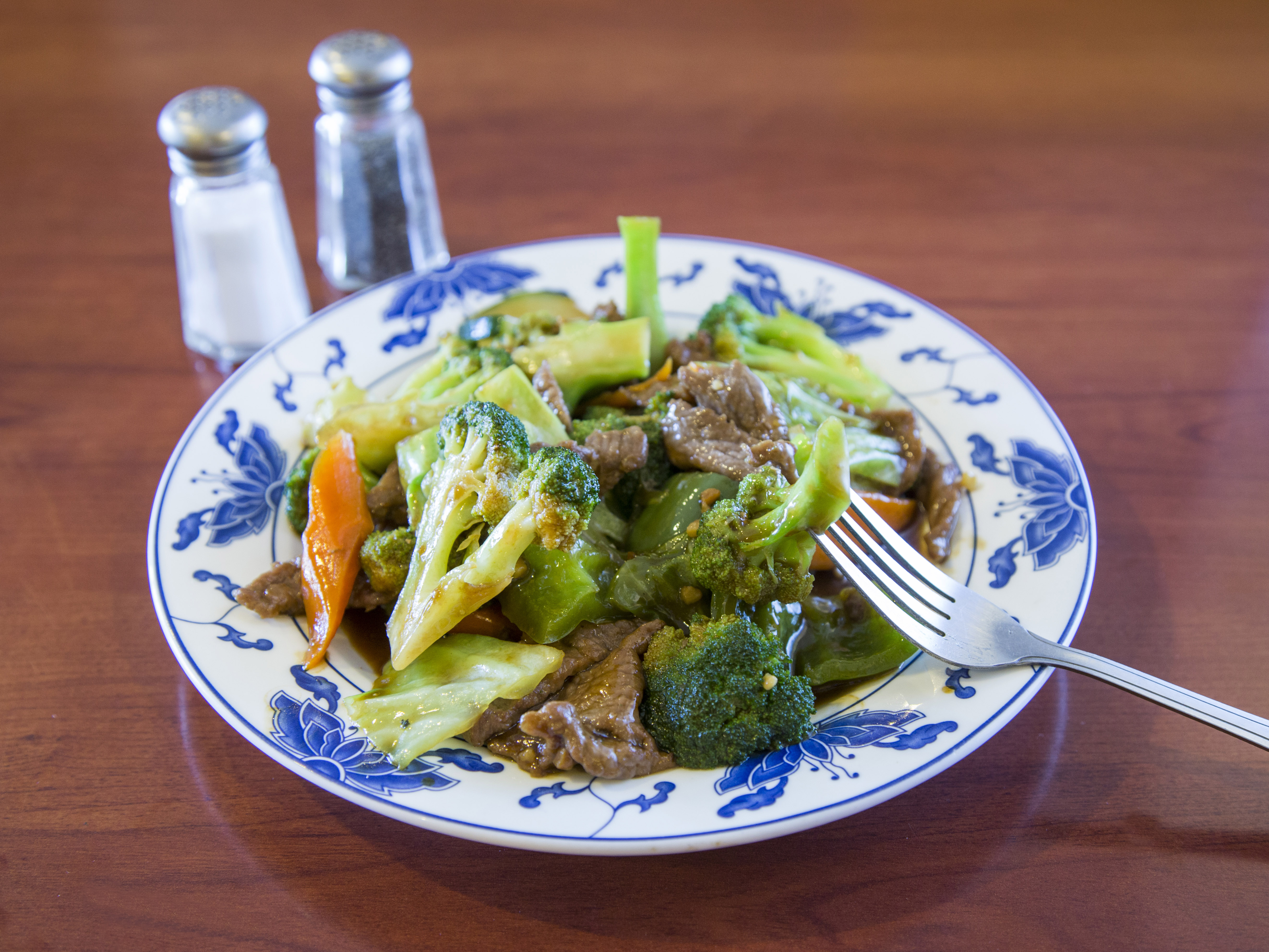 Order Beef with Broccoli food online from Golden Eggroll store, Tempe on bringmethat.com