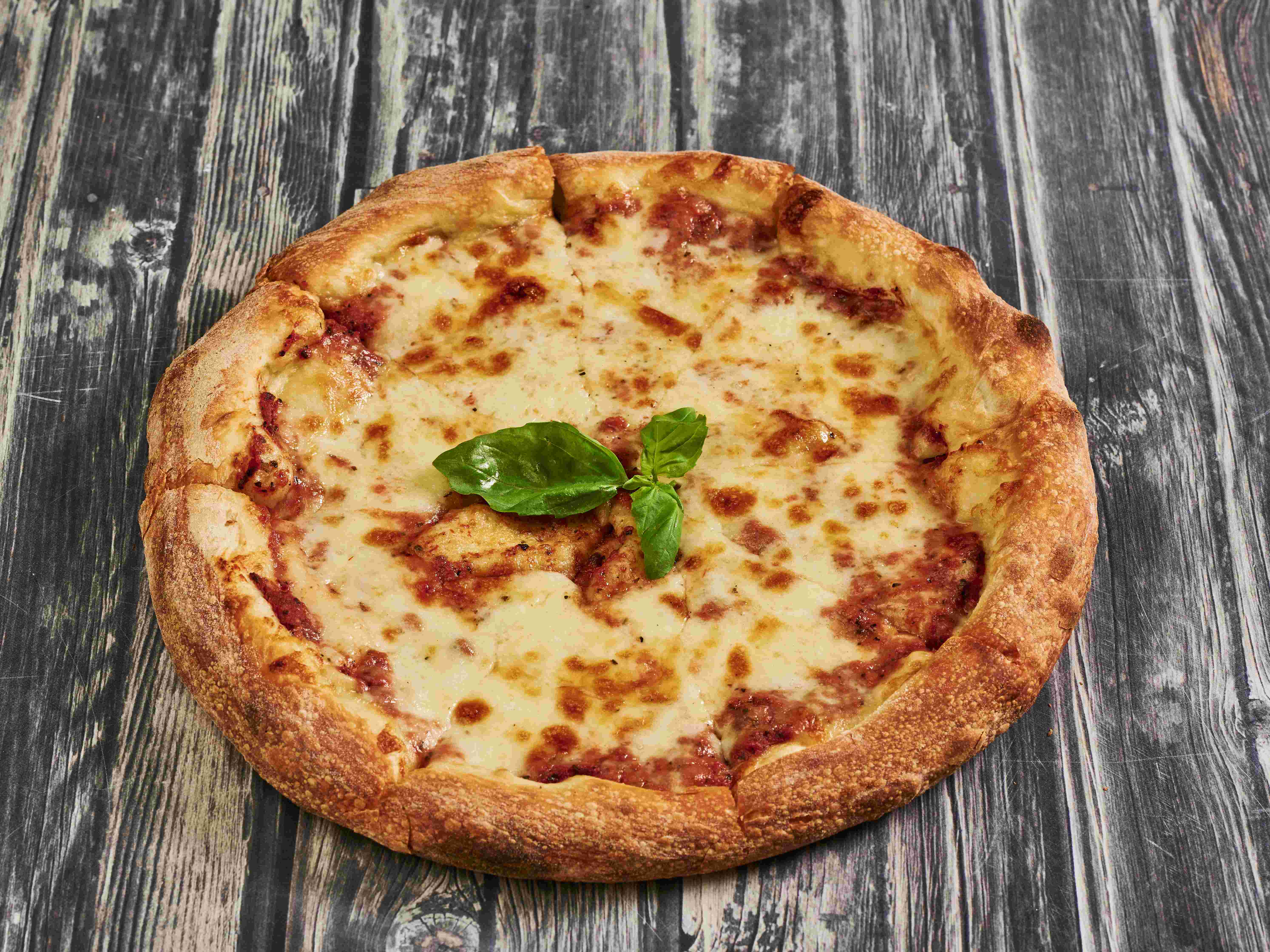 Order Mozzarella Cheese Pizza food online from Pizza Express store, San Francisco on bringmethat.com
