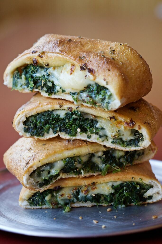 Order Garlic Spinach Stromboli food online from DoubleDave's Pizza Works store, Austin on bringmethat.com