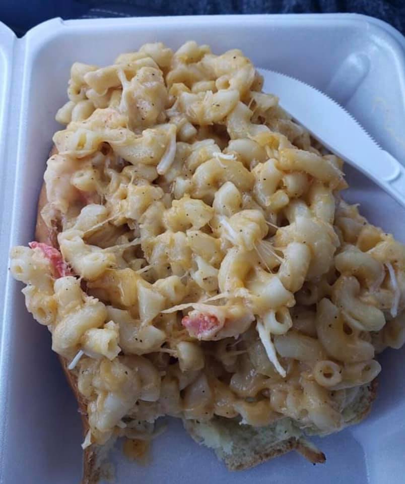 Order Lobster Mac food online from On The Roll store, Battle Creek on bringmethat.com