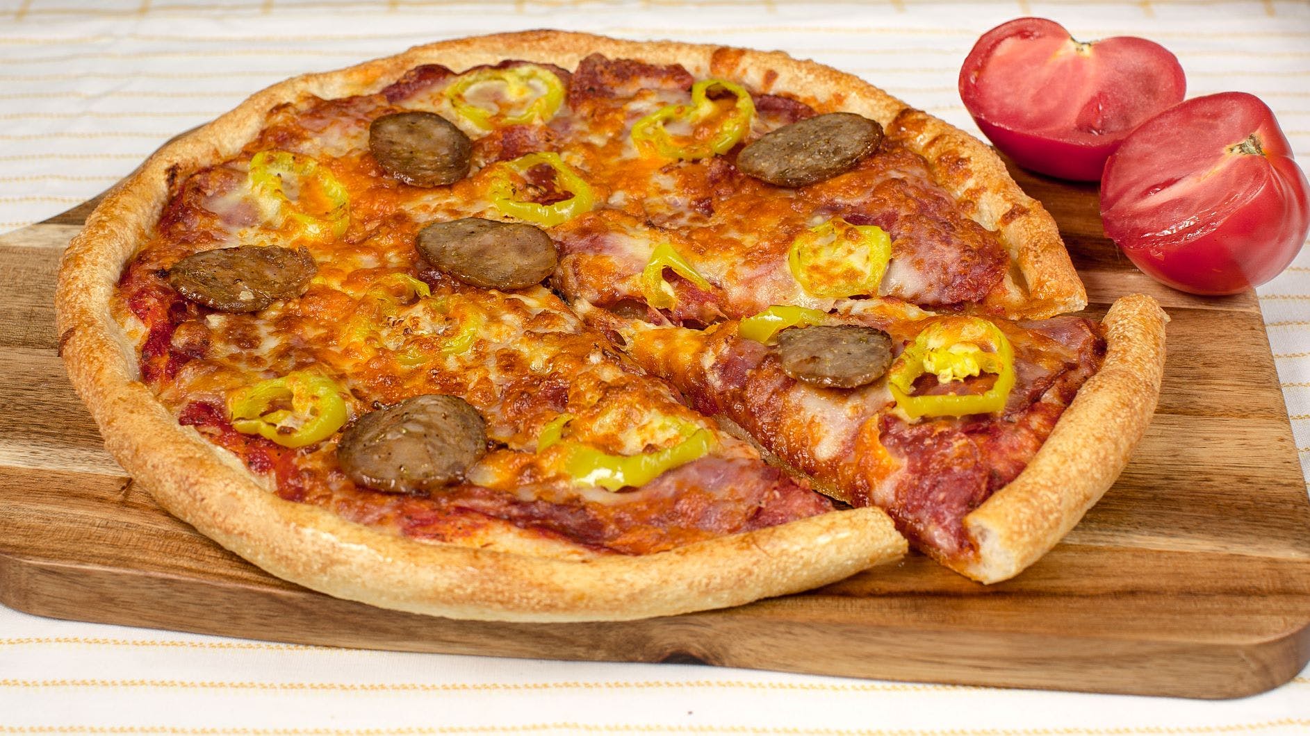 Order Primo Capicollo Pizza - Personal 8" food online from Sarpino S Pizzeria Elmhurst store, Elmhurst on bringmethat.com