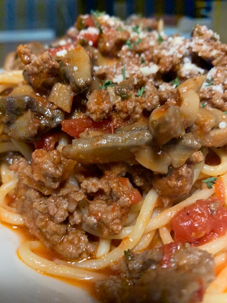 Order Pasta with Meat Sauce food online from Tacos Pizza store, Bound Brook on bringmethat.com