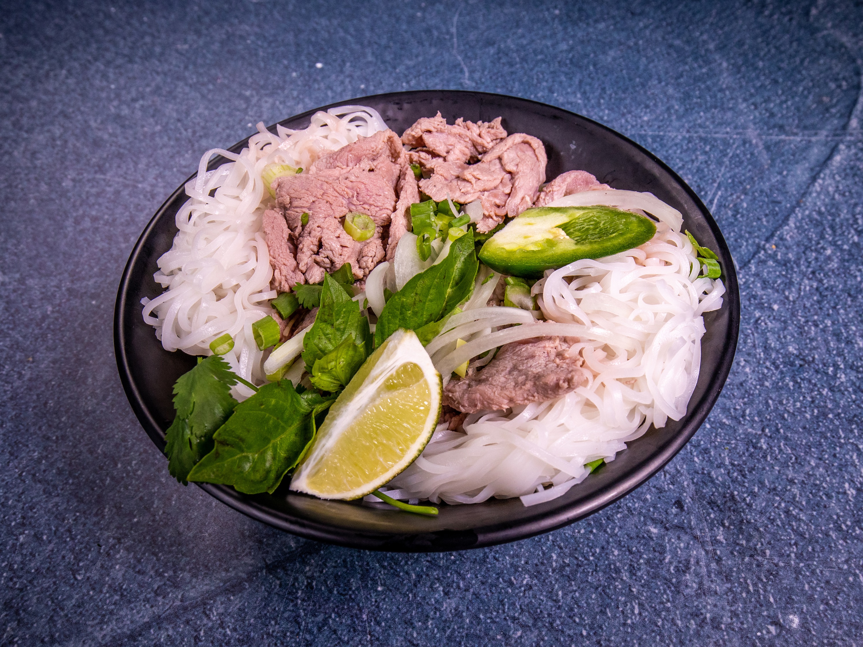 Order P1. Pho Bo (Beef) food online from Thanh Restaurant store, Houston on bringmethat.com