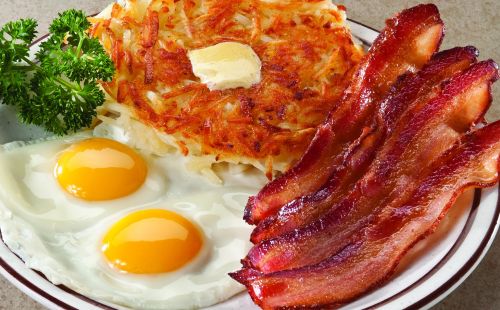 Order Big Bacon 'n Eggs food online from Fryn' Pan Family Restaurant store, Fargo on bringmethat.com