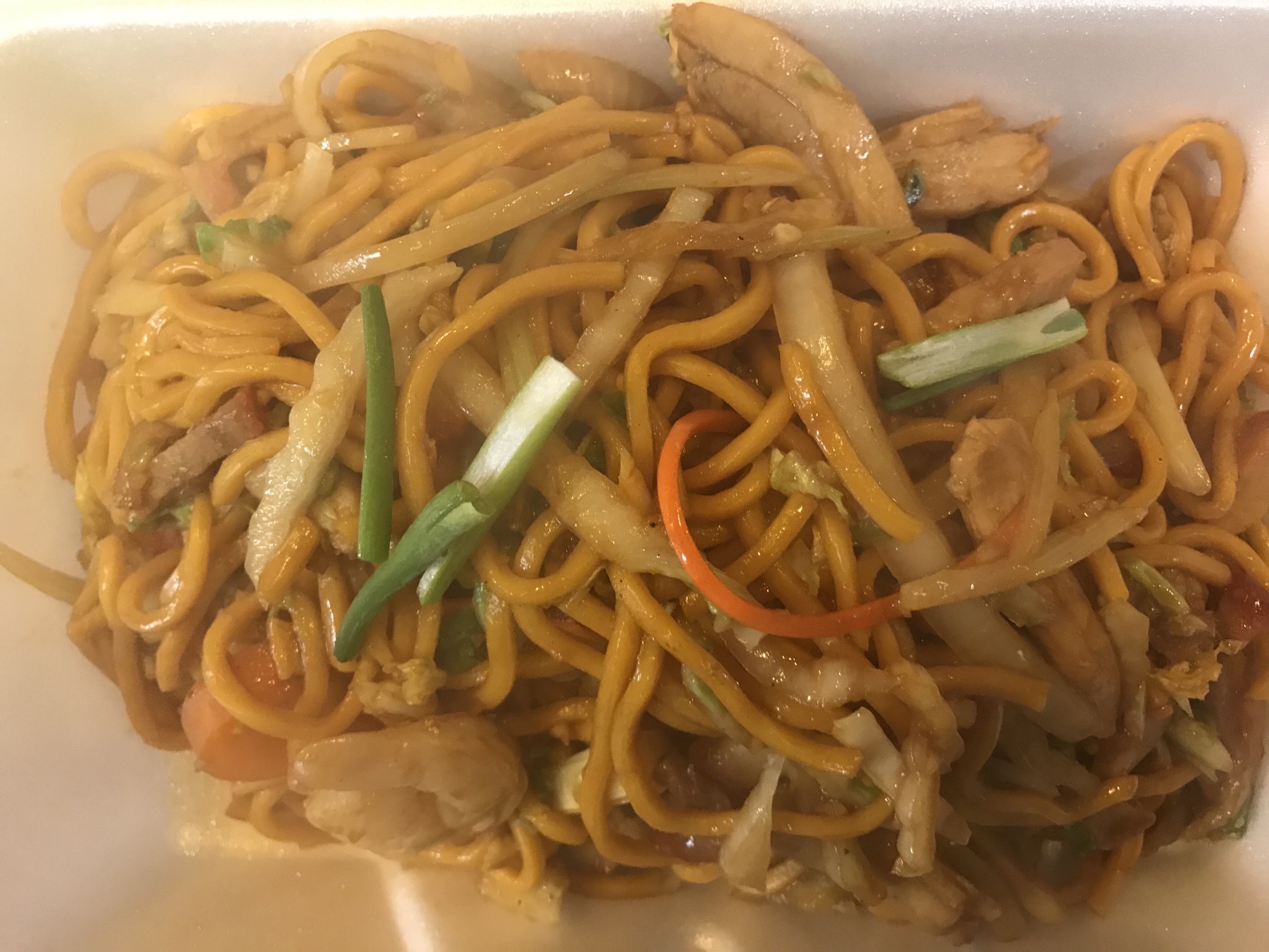 Order 48. House Special Lo Mein 本捞面 food online from Lin Jin Chinese Restaurant store, Philadelphia on bringmethat.com