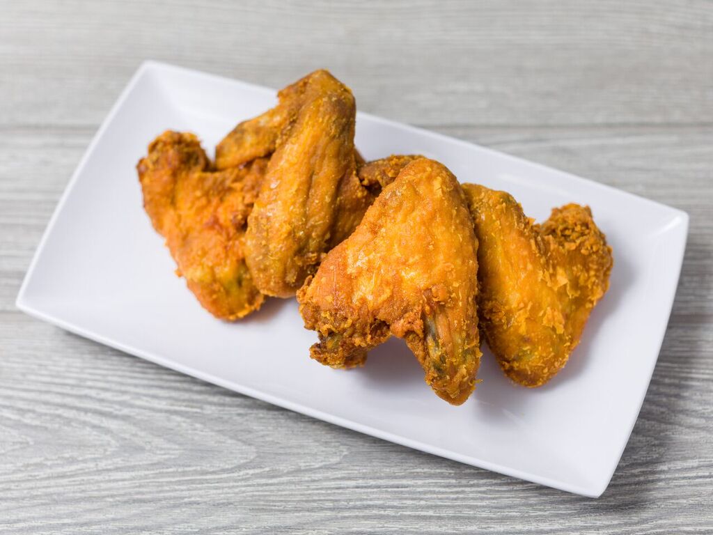 Order S2. Fried Chicken Wings food online from Linda Asian Kitchen store, Brooklyn on bringmethat.com