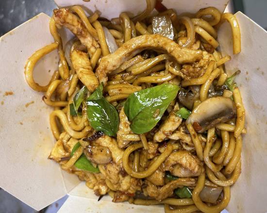 Order Spicy Basil Chicken Lo Mein  food online from Asian Wok store, Alexandria on bringmethat.com
