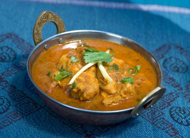 Order Sherpa Curry Chicken food online from Himalaya Thousand Oaks store, Thousand Oaks on bringmethat.com