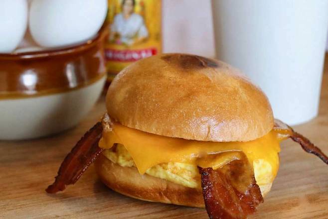 Order Egg, Bacon & Cheddar food online from Yampa Sandwich Co store, Denver on bringmethat.com