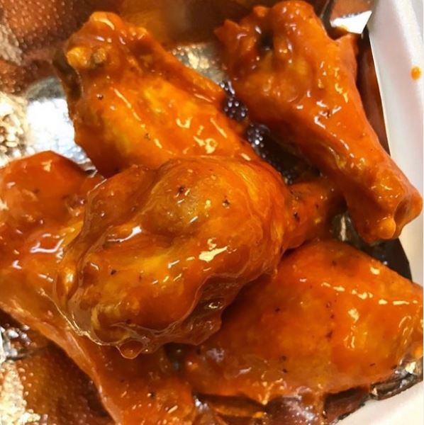 Order Chicken Wings food online from Moe Gyro store, Hurst on bringmethat.com