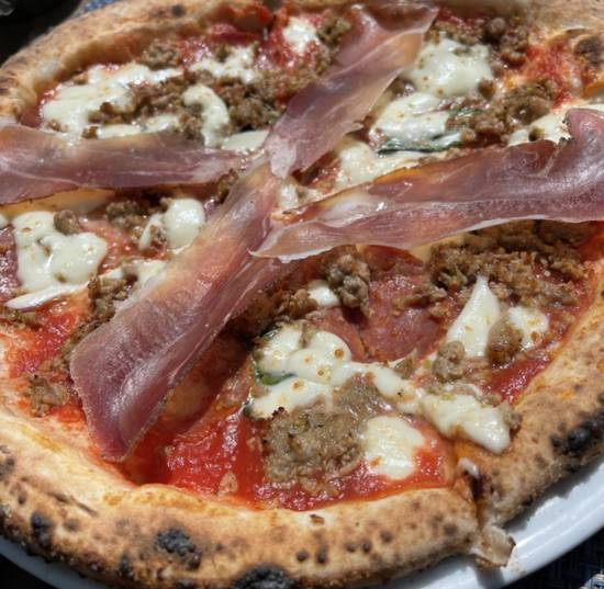 Order Cavani Pizze food online from Nella Pizza E Pasta store, Chicago on bringmethat.com
