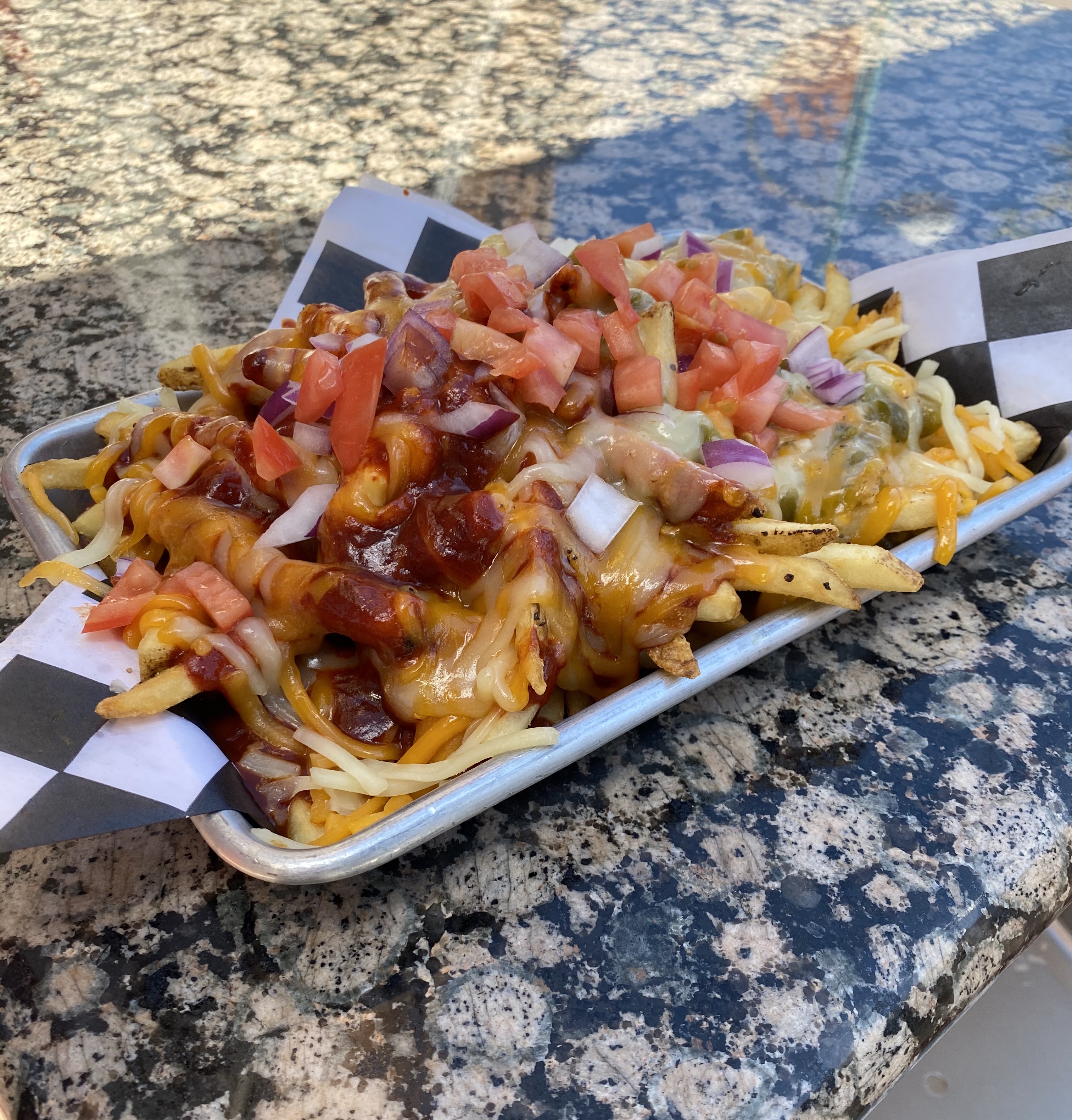 Order Chile Cheese Fries food online from Red Door Brewing Co. Dowtown store, Albuquerque on bringmethat.com