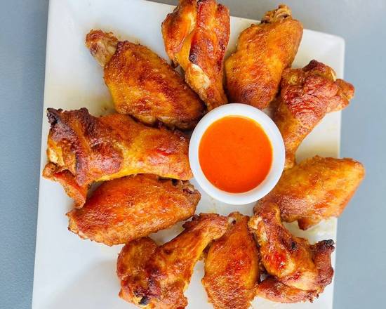 Order Halal Chicken Wings with Fries food online from Taste of Egypt store, Arlington on bringmethat.com