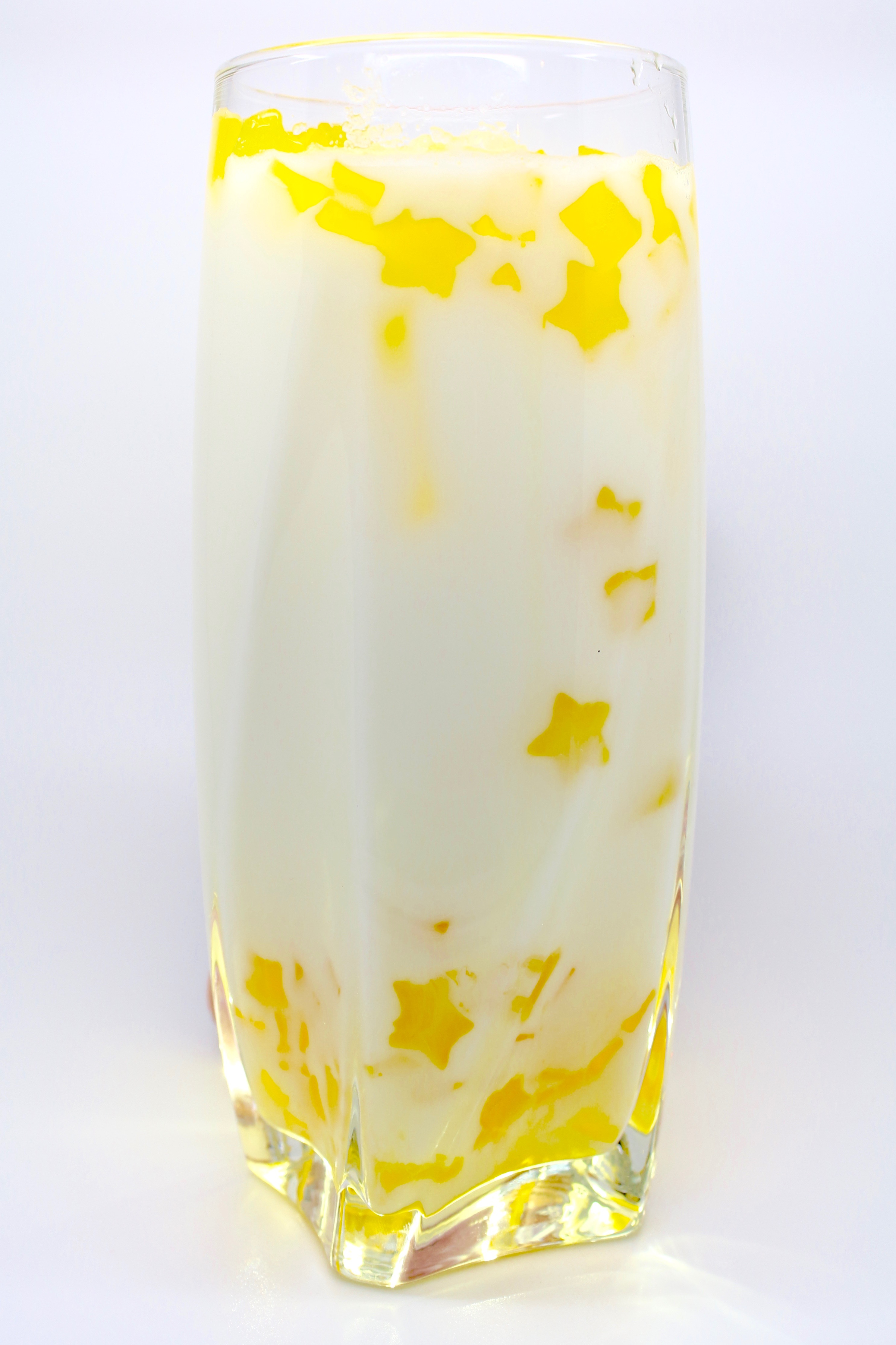 Order A09. Lychee Milk Tea 荔枝奶茶 food online from Uncle Chen Primetime store, State College on bringmethat.com