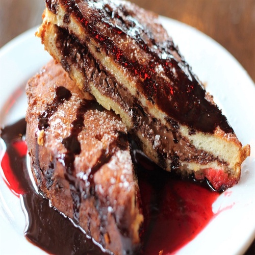 Order Fried Nutella Sandwich food online from Green Door Tavern store, Chicago on bringmethat.com