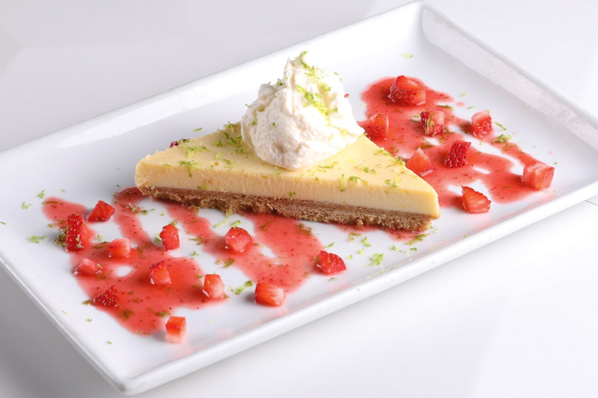 Order KEY LIME WAVE food online from Romanos Macaroni Grill store, El Cerrito on bringmethat.com