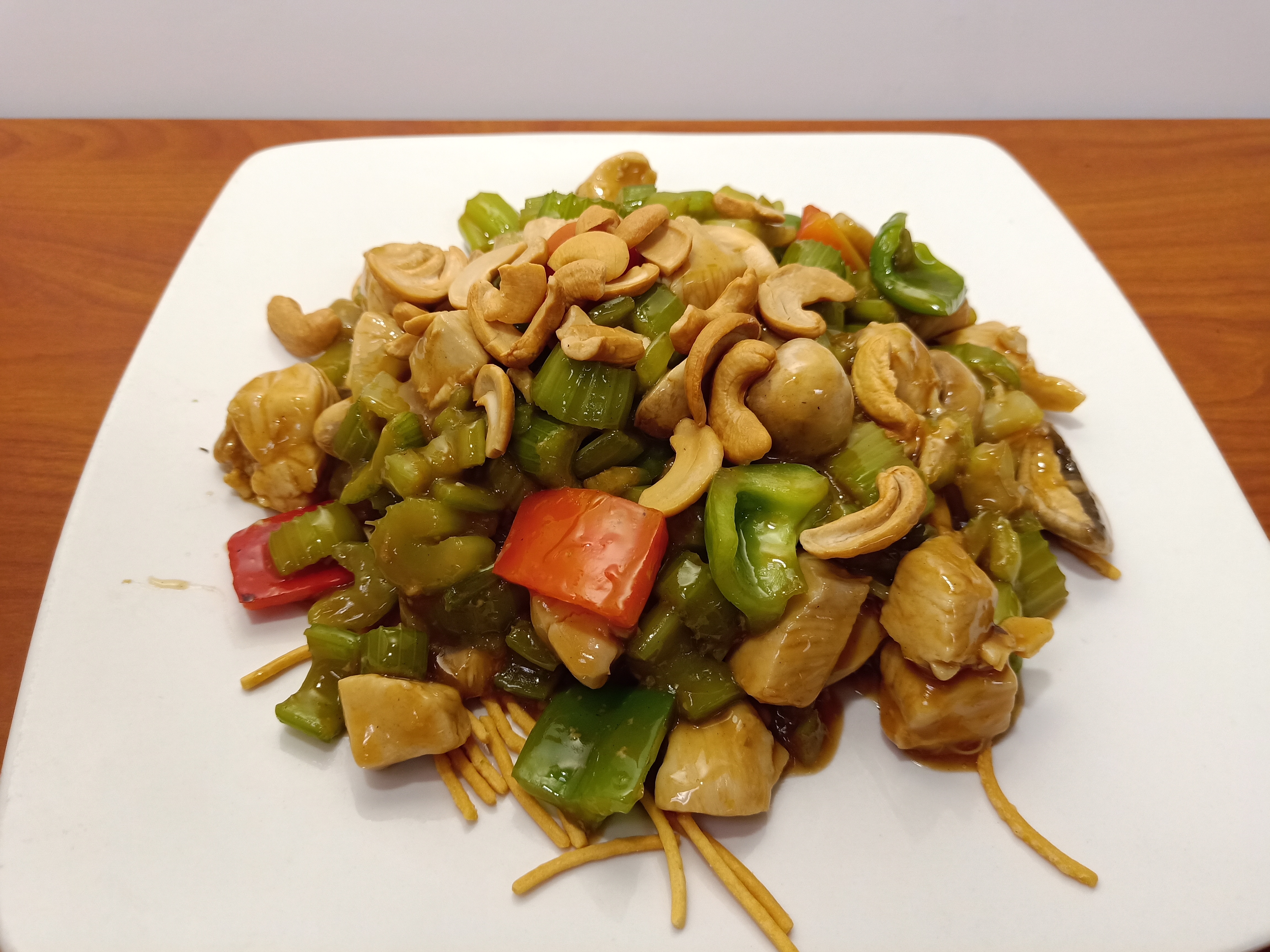 Order Chicken Subgum Chow Mein food online from Red Ginger China Bistro store, Saint Paul on bringmethat.com