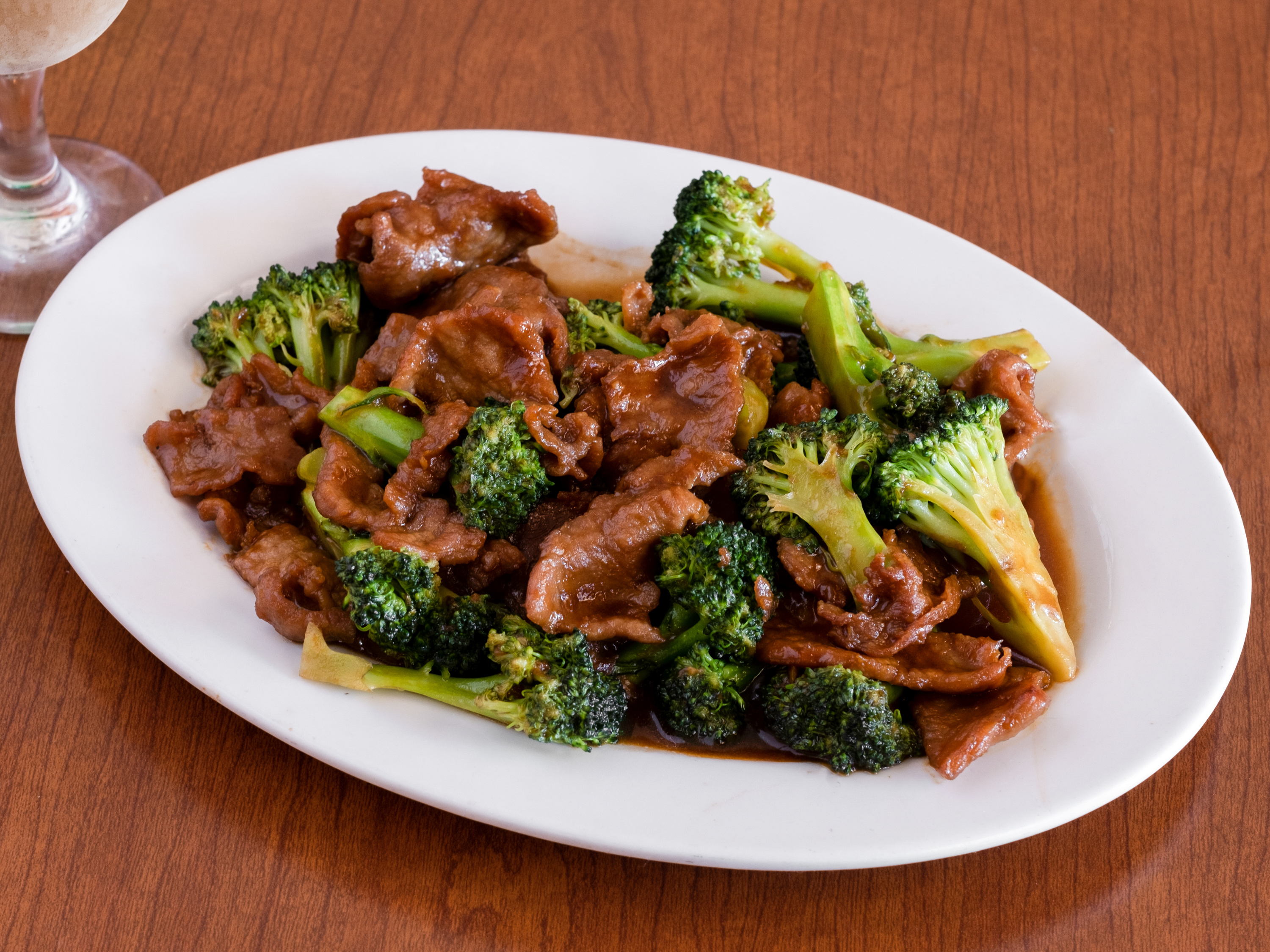 Order Beef with Broccoli food online from Lakeview Garden Restaurant store, Westlake Village on bringmethat.com