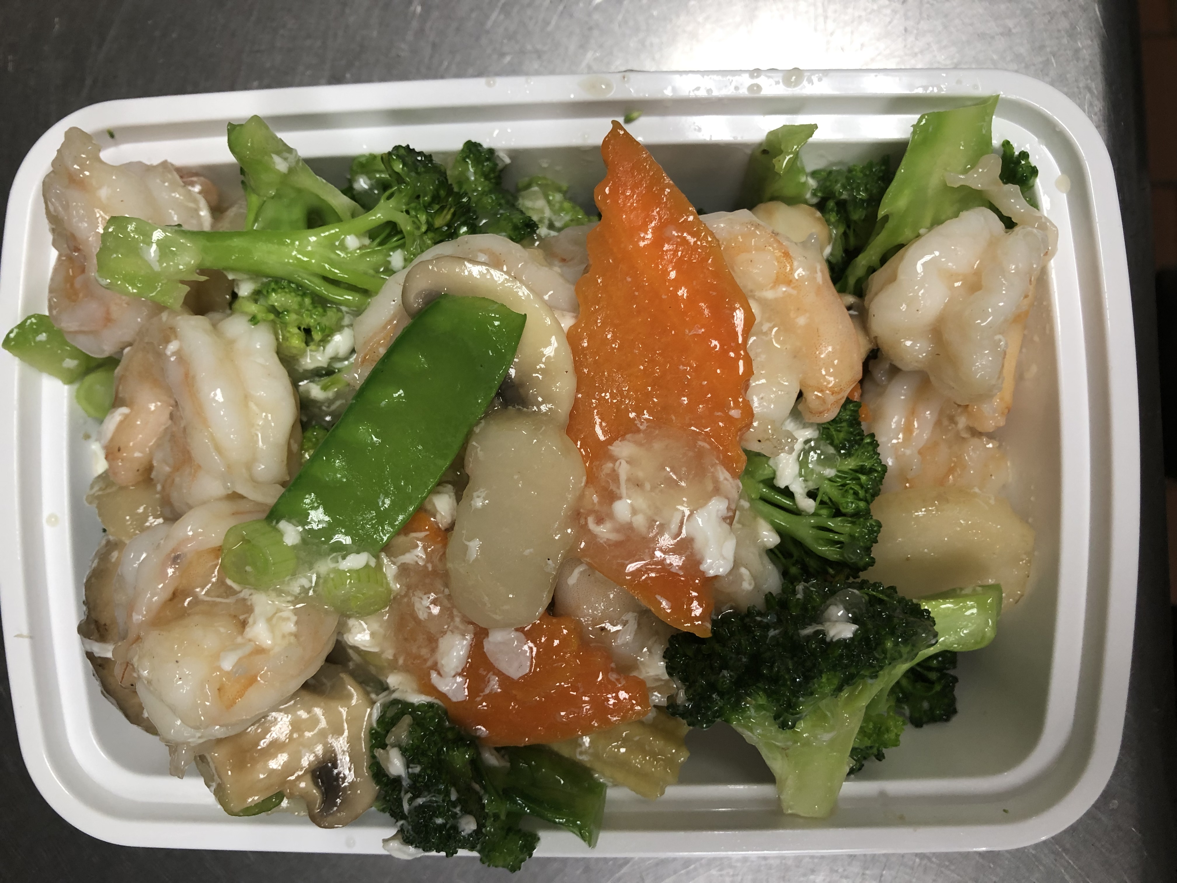 Order S14. Lake Tong Ting Shrimp Special food online from Fortune East store, Garden City Park on bringmethat.com
