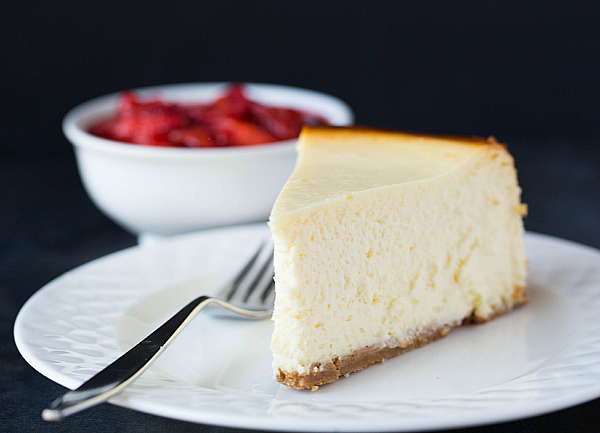 Order Cheesecake food online from Pizza Wali store, Forest Park on bringmethat.com
