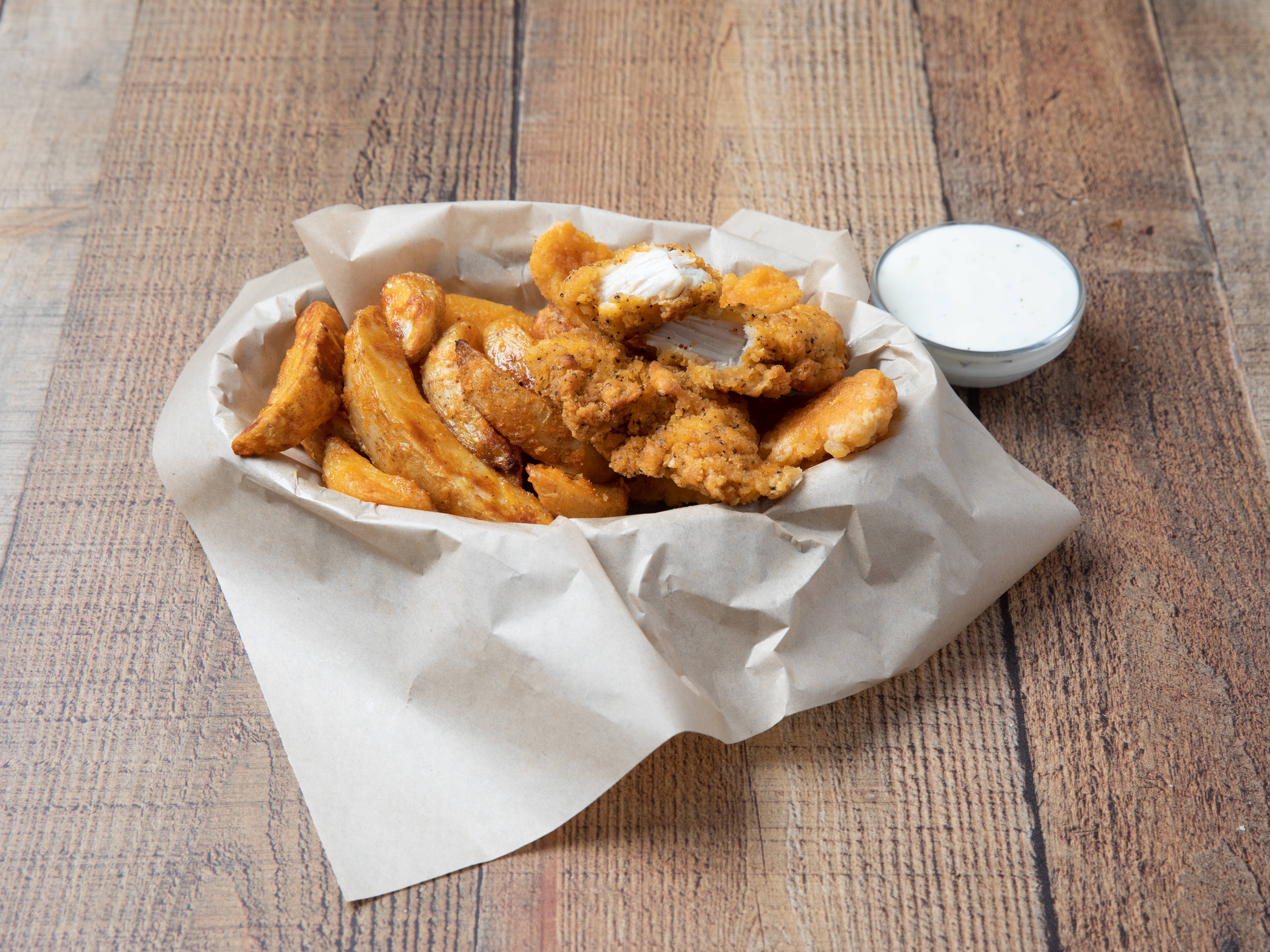 Order Chicken Tenders Dinner food online from Georgio's Oven Fresh Pizza store, Cleveland on bringmethat.com