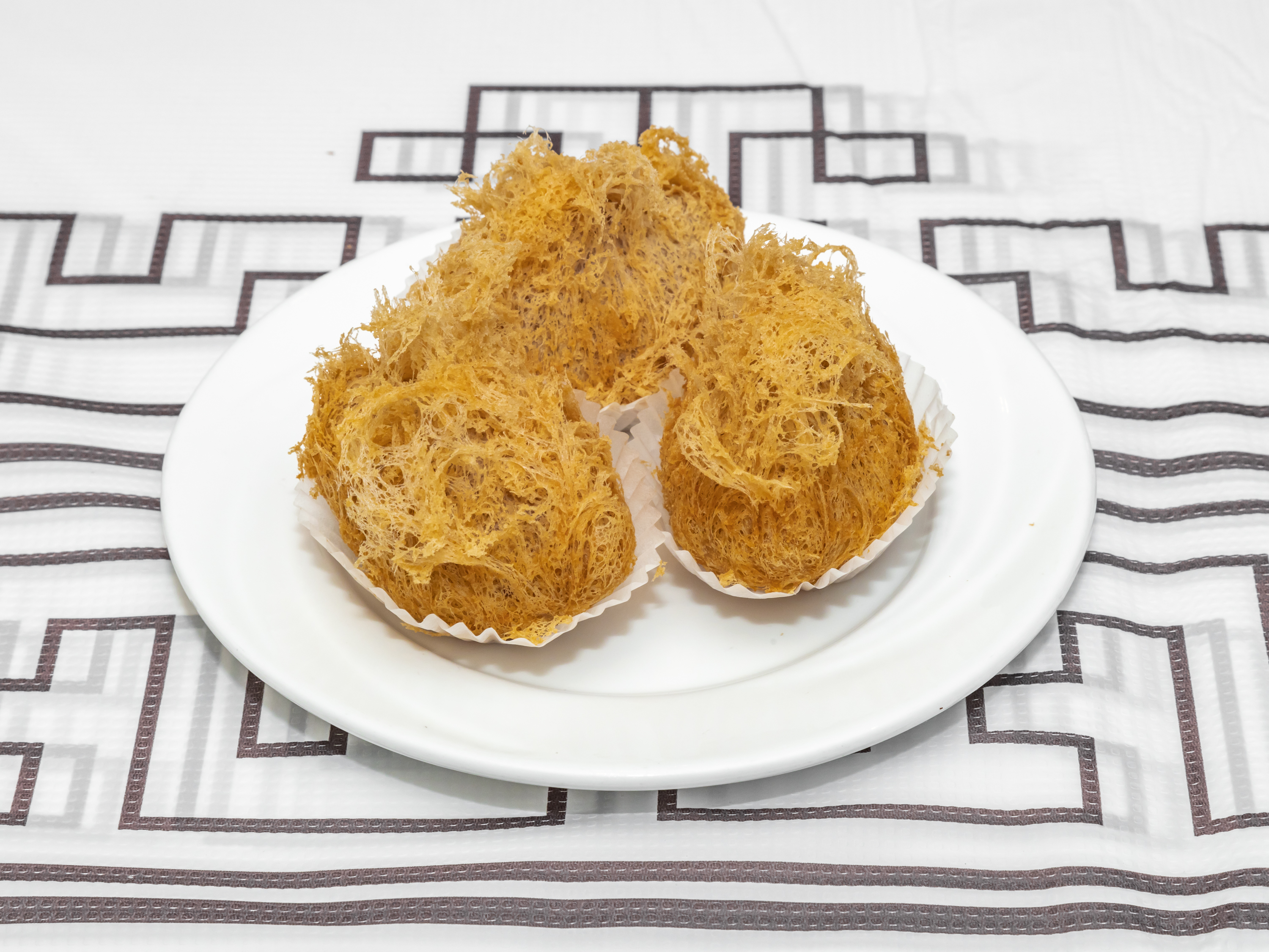 Order Crispy Fried Taro Dumpling with Chicken food online from Imperial Restaurant store, Chicago on bringmethat.com