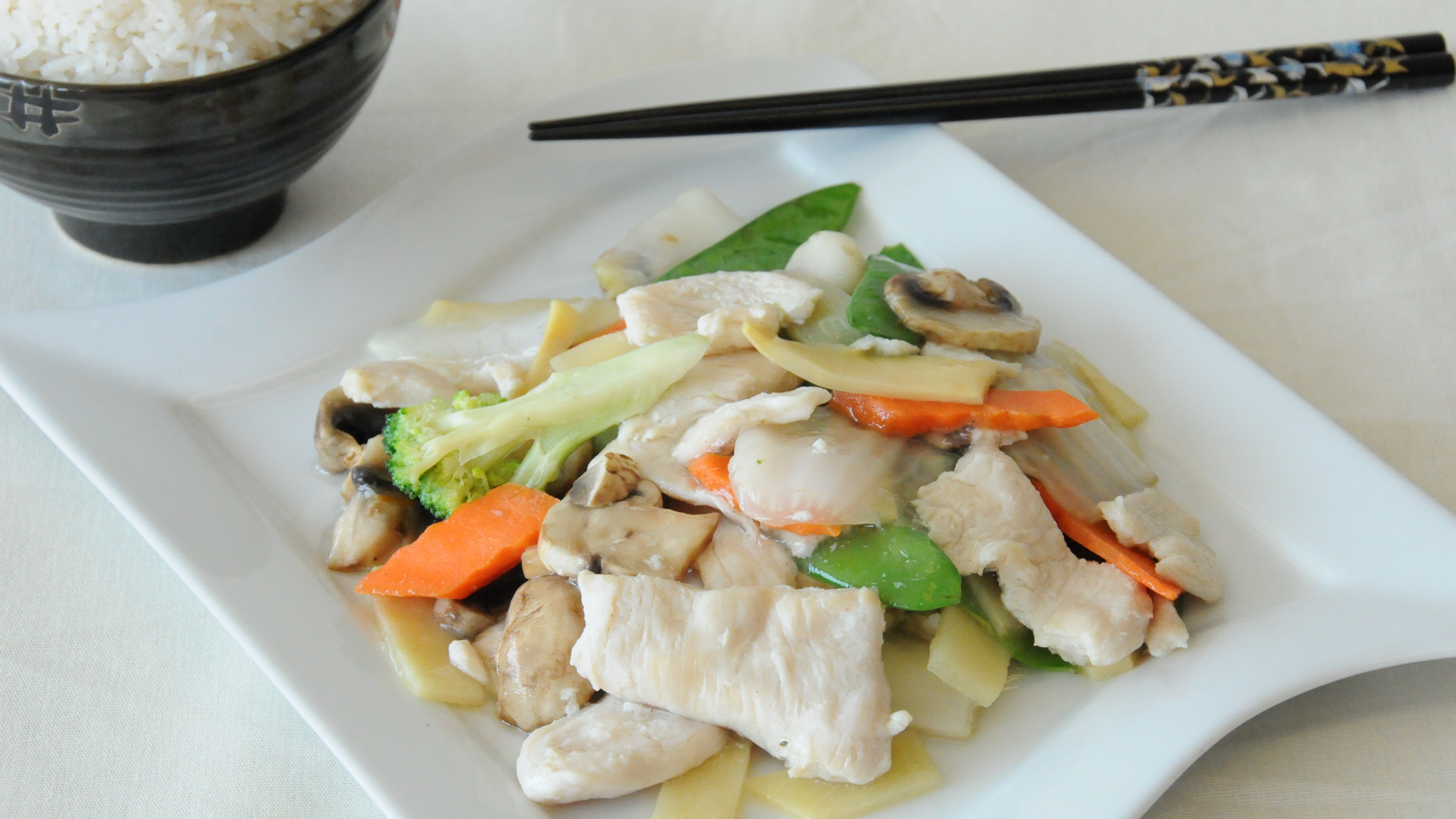 Order The HC Way - "Create Your own Stir Fry " food online from Hc Way store, Columbus on bringmethat.com
