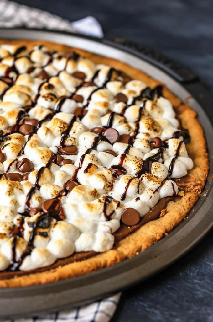 Order Gimme S'more Pizza food online from Gold Leaf Pastry Shop store, Linden on bringmethat.com
