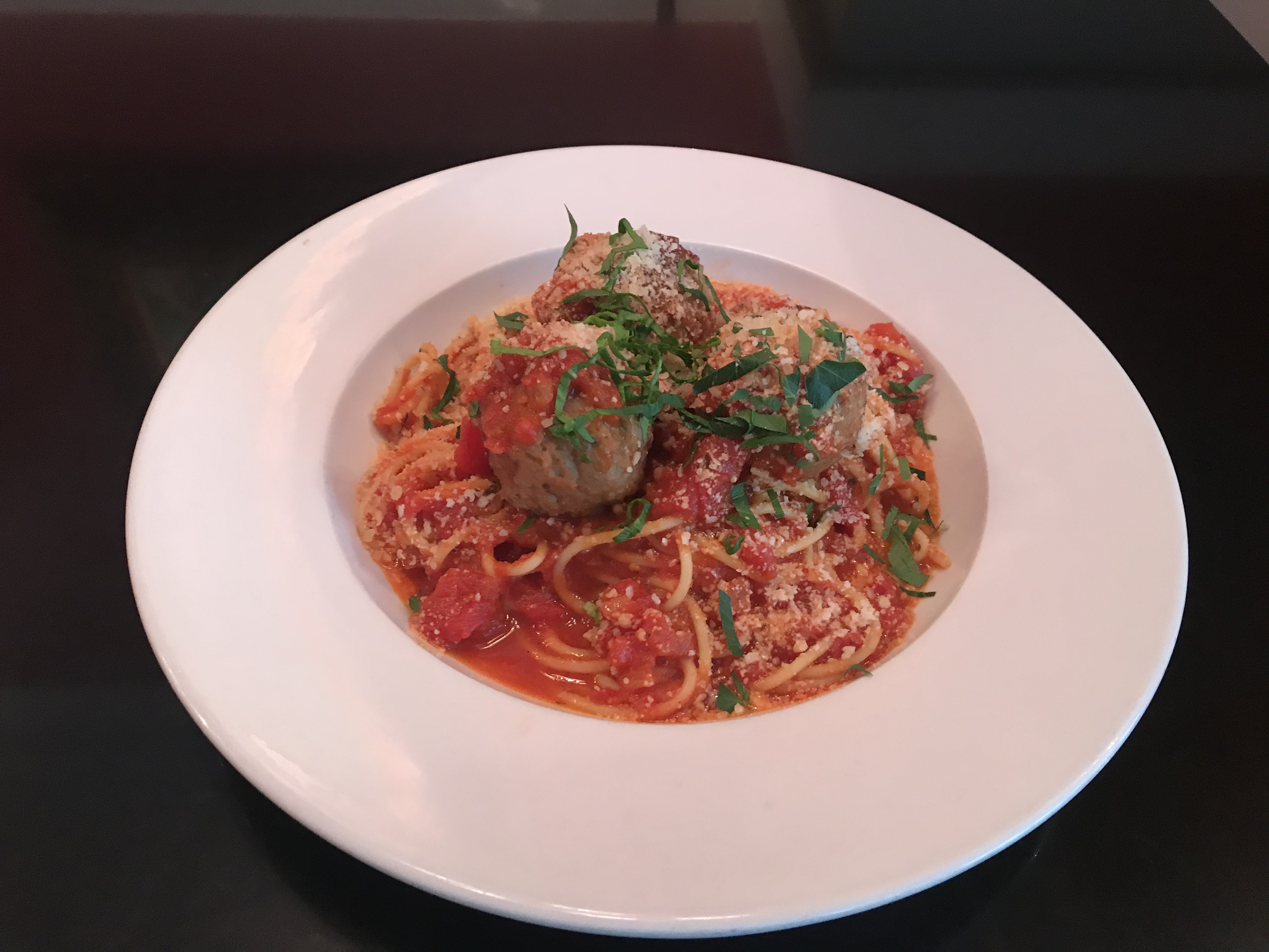 Order Spaghetti Marinara and Meatballs food online from Russell's Burgers store, Pasadena on bringmethat.com