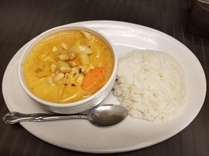Order Massaman Curry food online from Simply Thai store, Fort Collins on bringmethat.com
