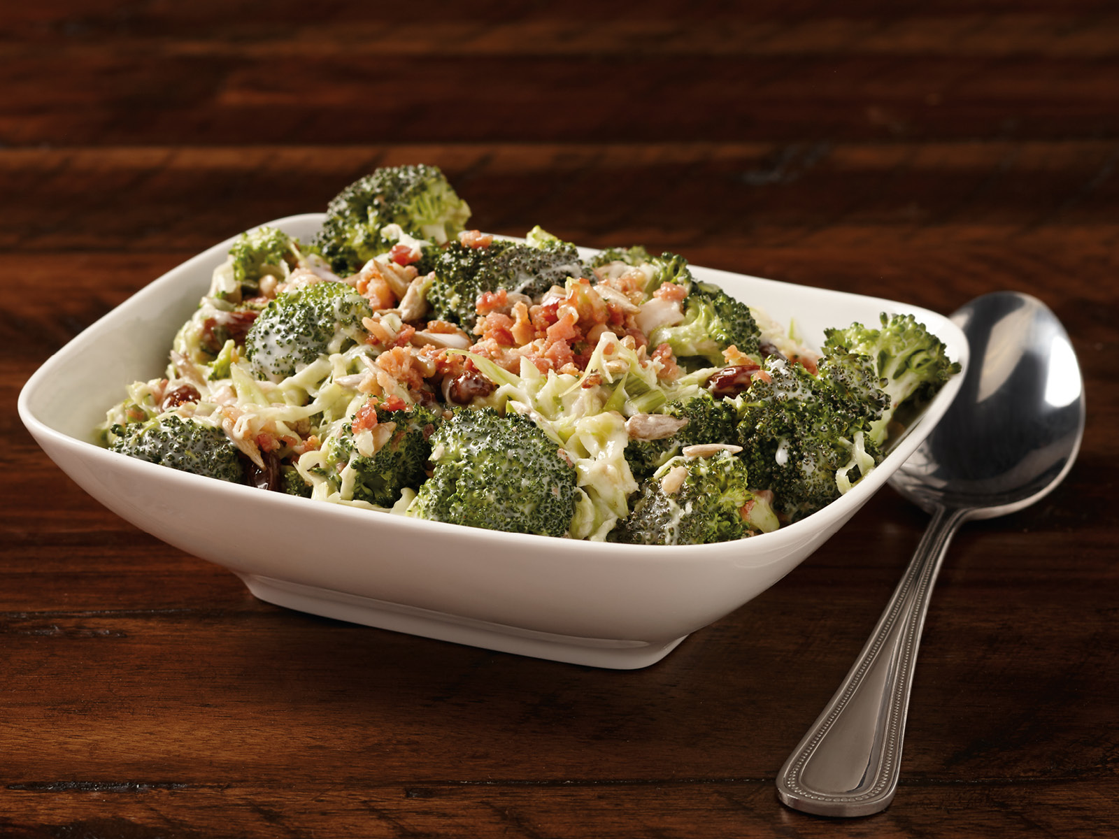 Order Broccoli Supreme food online from Hy-Vee Mealtime store, Lincoln on bringmethat.com