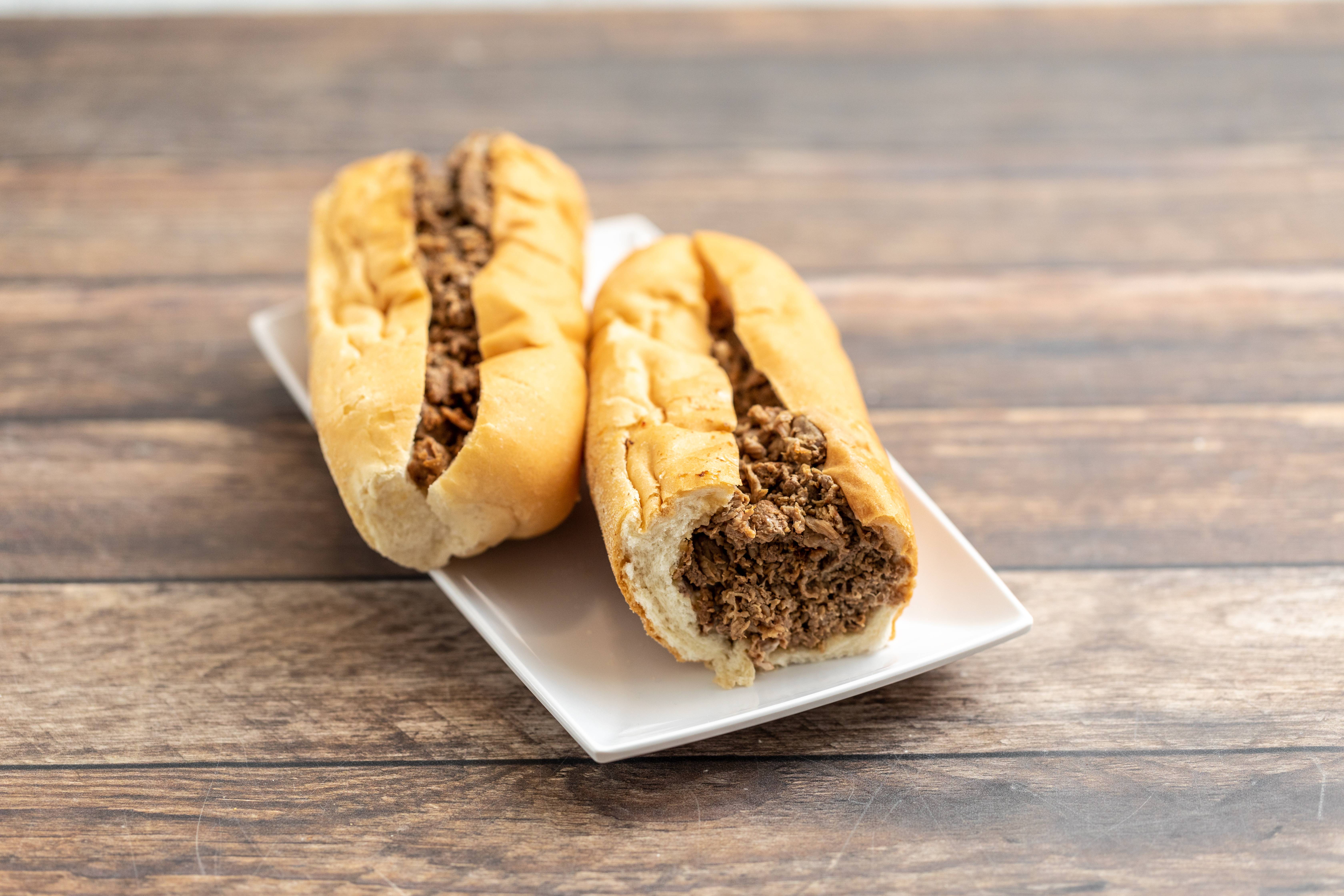 Order Steak and Cheese Extra Lean Hot Sub food online from Alfredos Italian Kitchen store, South Boston on bringmethat.com