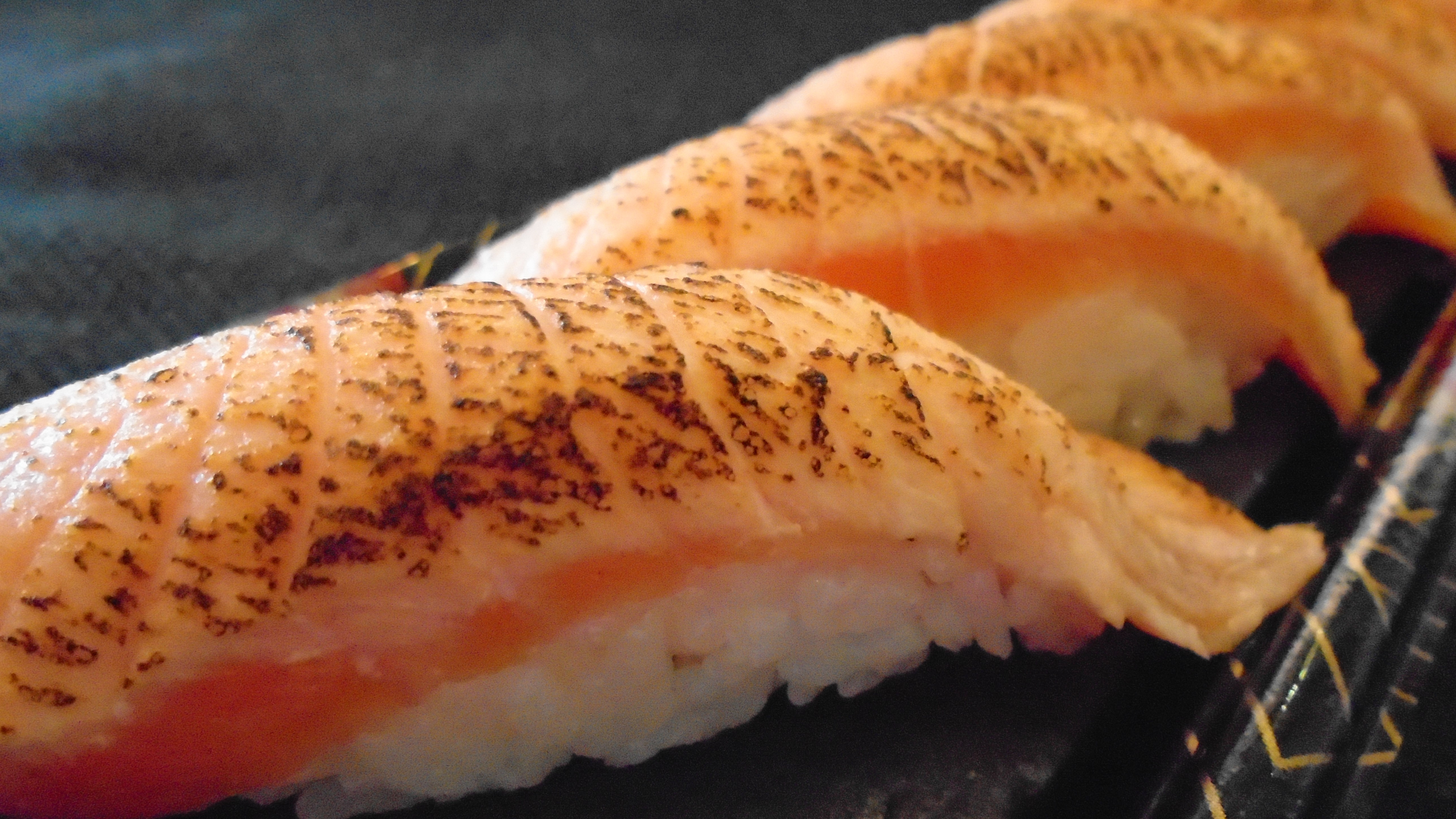 Order Seared Salmon Sushi food online from Gatten Sushi store, Gardena on bringmethat.com